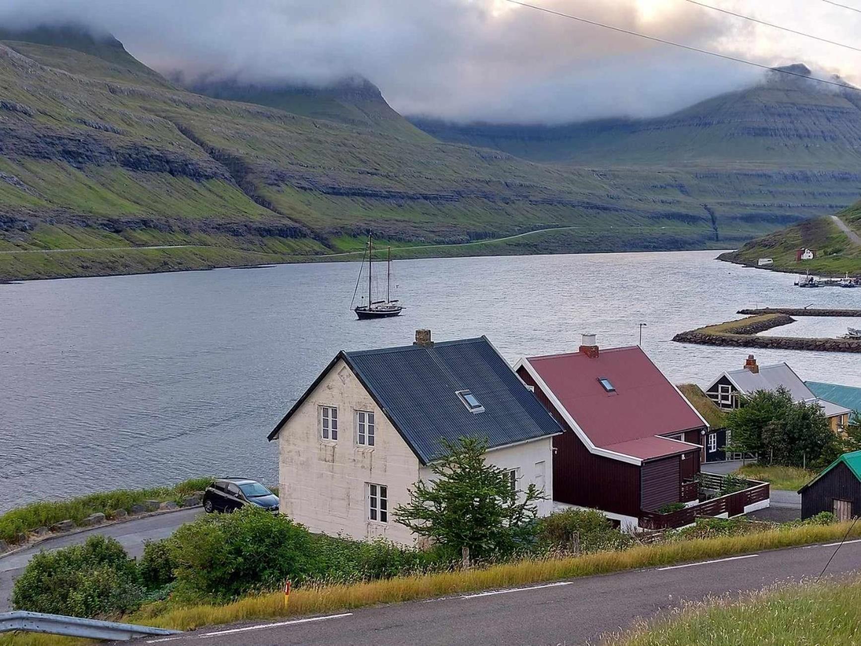 Fjord Guesthouse Funningsfjordur Luaran gambar