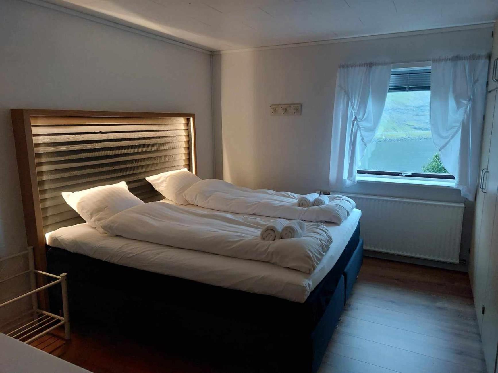 Fjord Guesthouse Funningsfjordur Luaran gambar